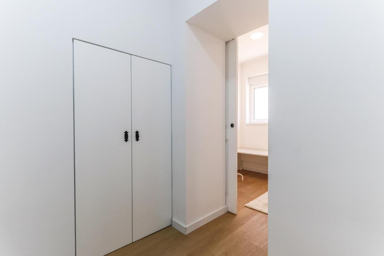Portucale ! Stylish Campo Ourique Apartamento *