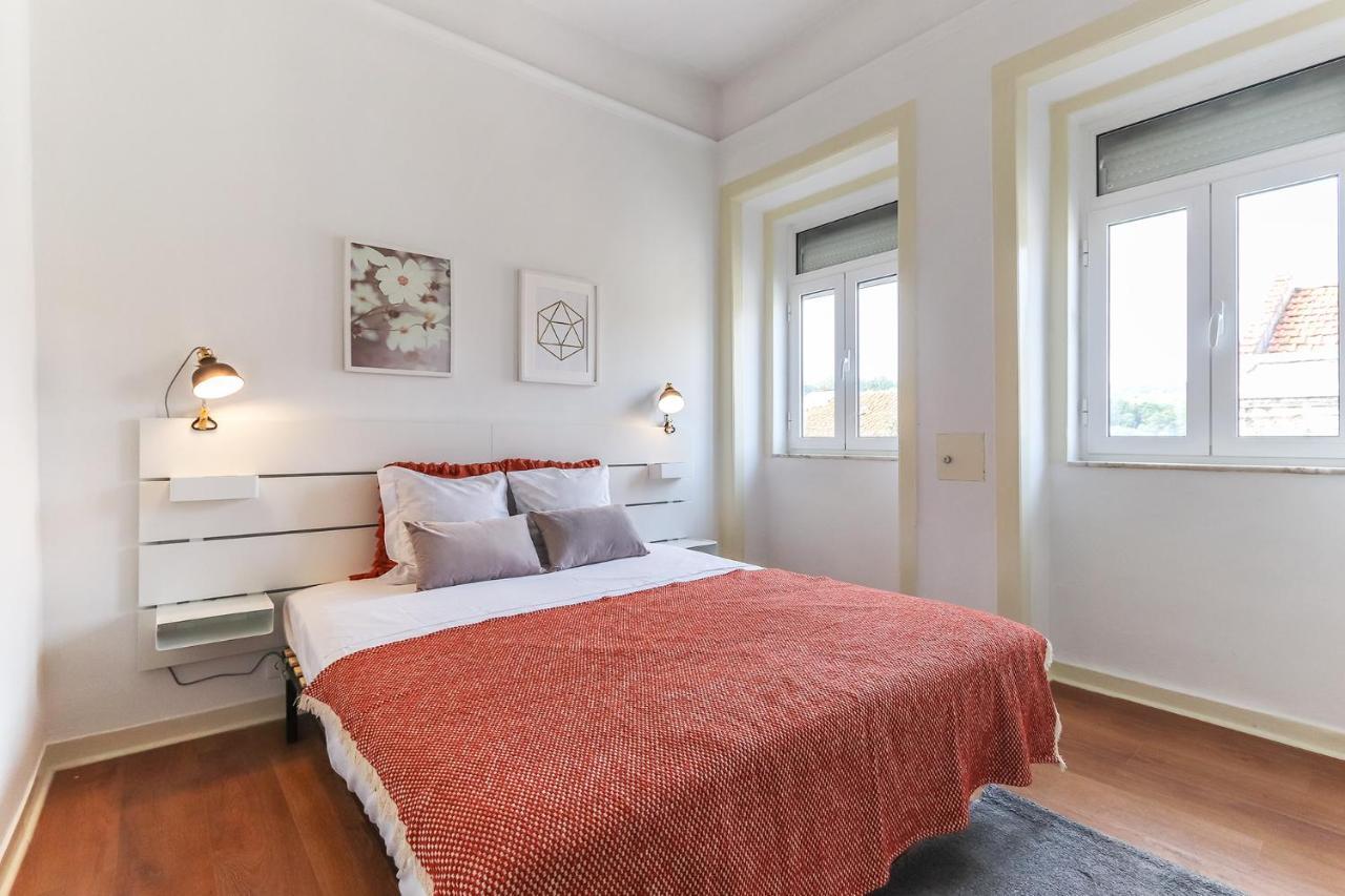 Portucale ! Stylish Campo Ourique Apartamento Lisboa