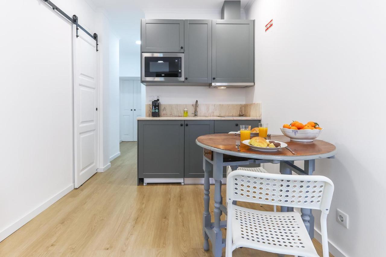 Portucale ! Stylish Campo Ourique Apartamento *