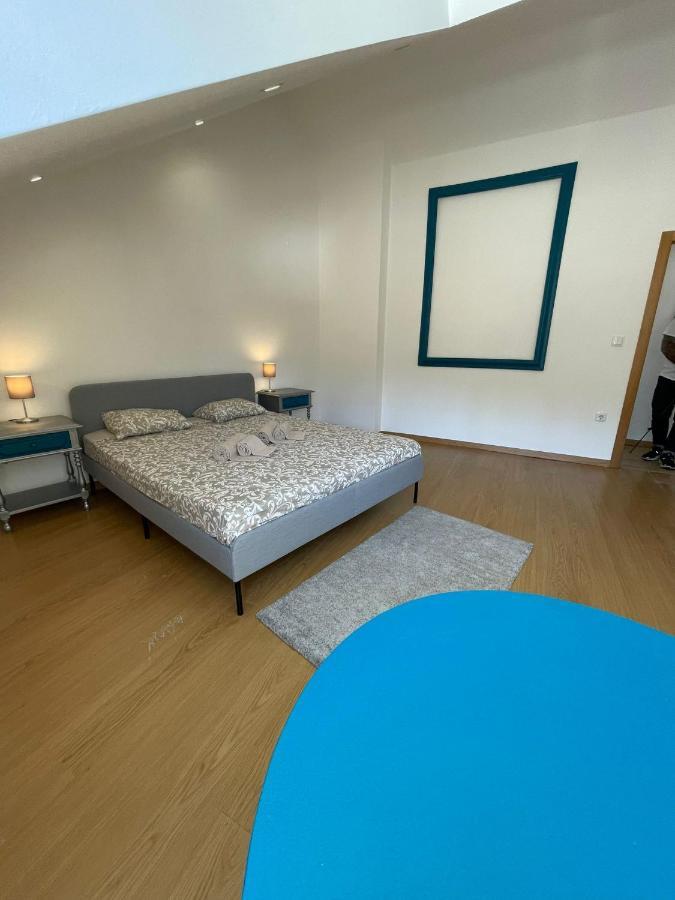 Portucale ! Stylish Campo Ourique Apartamento