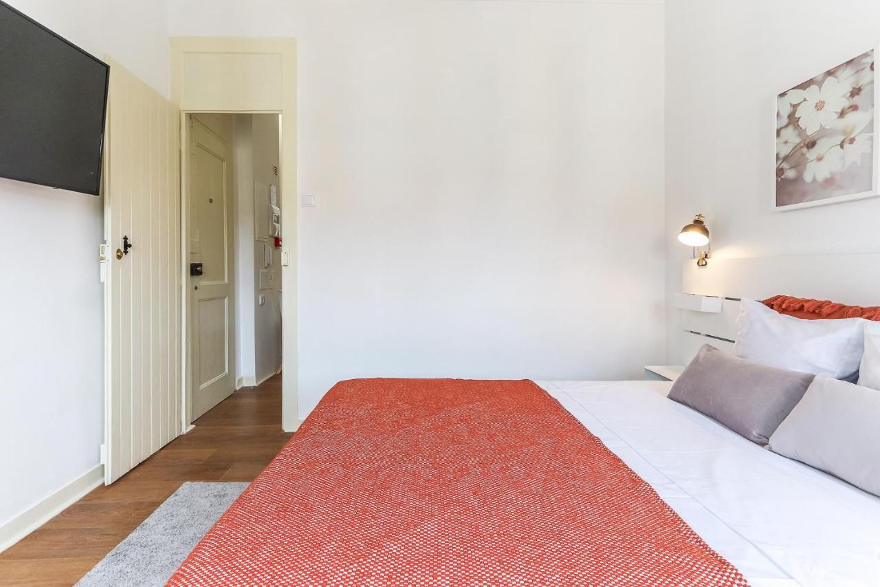 Portucale ! Stylish Campo Ourique Apartamento