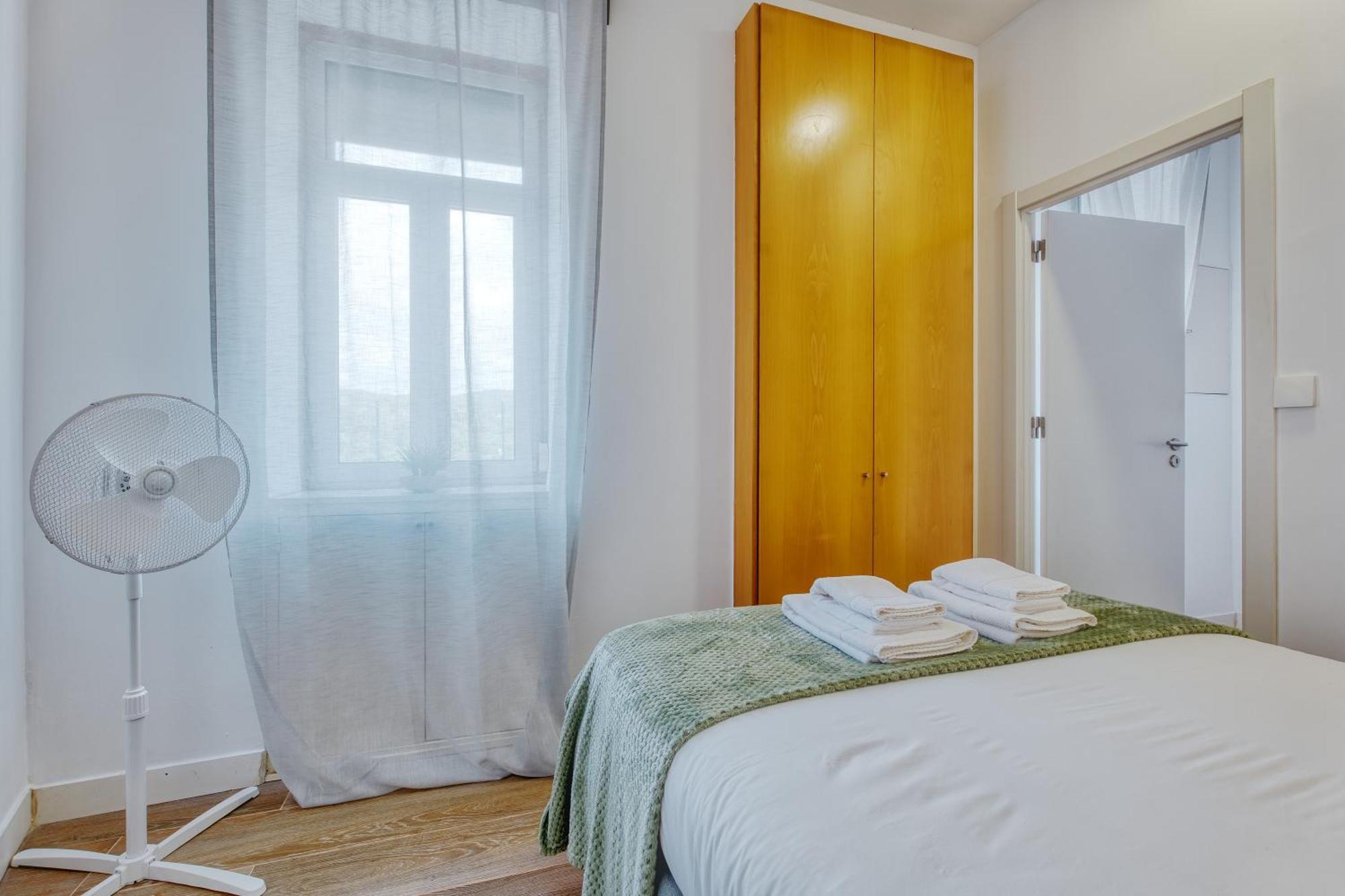 Portucale ! Stylish Campo Ourique Appartement Lisboa